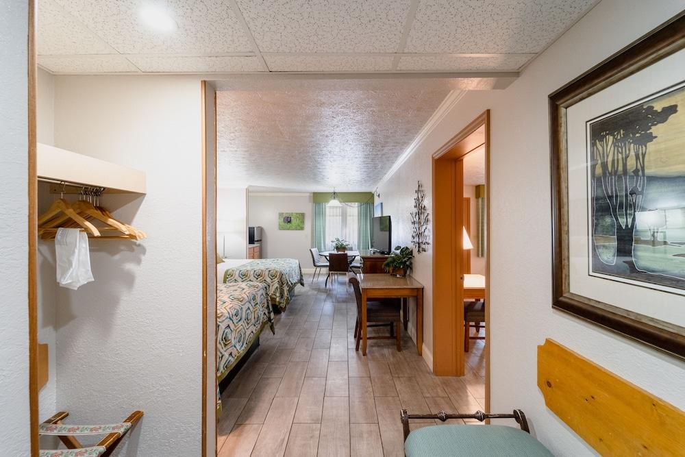 Accommodation By Willow Brook Lodge 비둘기 포지 외부 사진